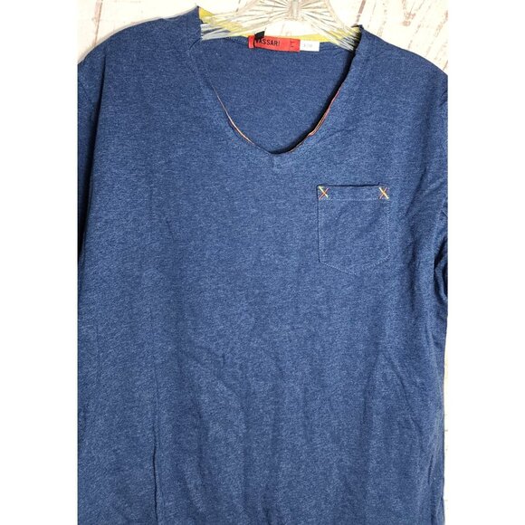 Vassari Los Angeles Navy Blue V-Neck Designer Shirt Large – Stylish Cut Hem - Picture 4 of 16